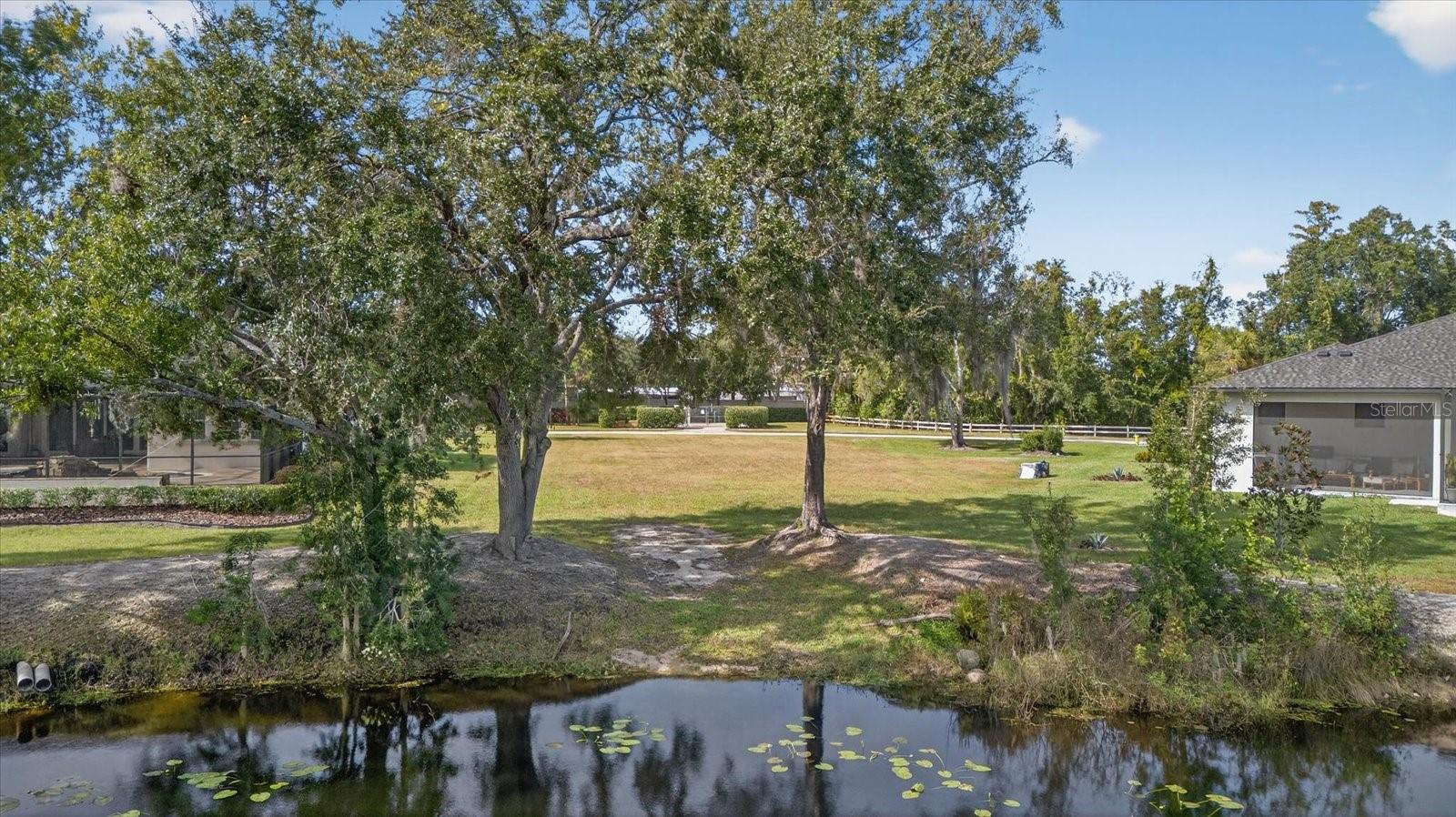 ENCLAVE/LK PADGETT - Land