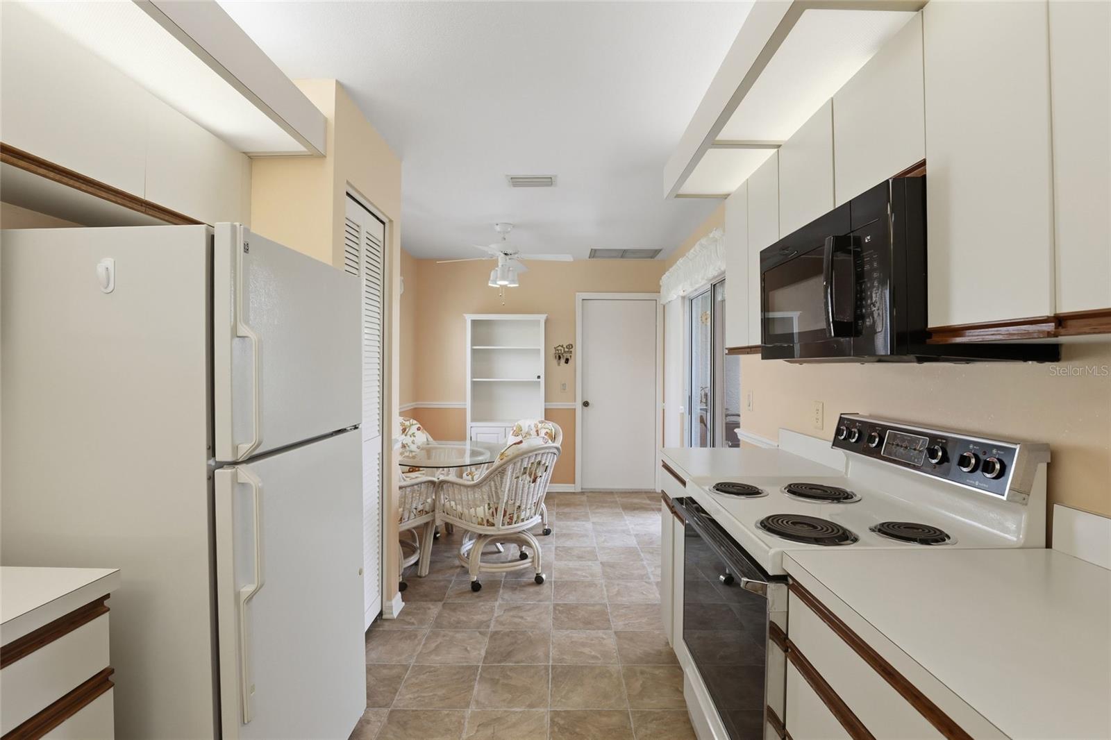 CASA DEL SOL SEC II - Residential