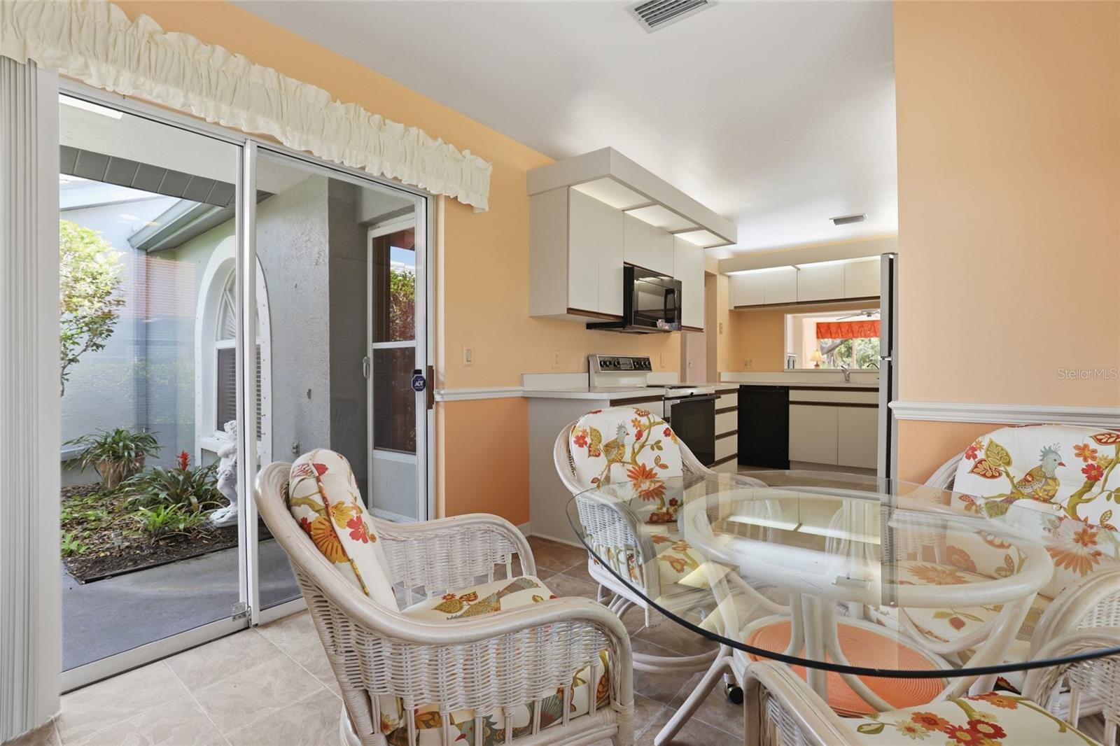 CASA DEL SOL SEC II - Residential