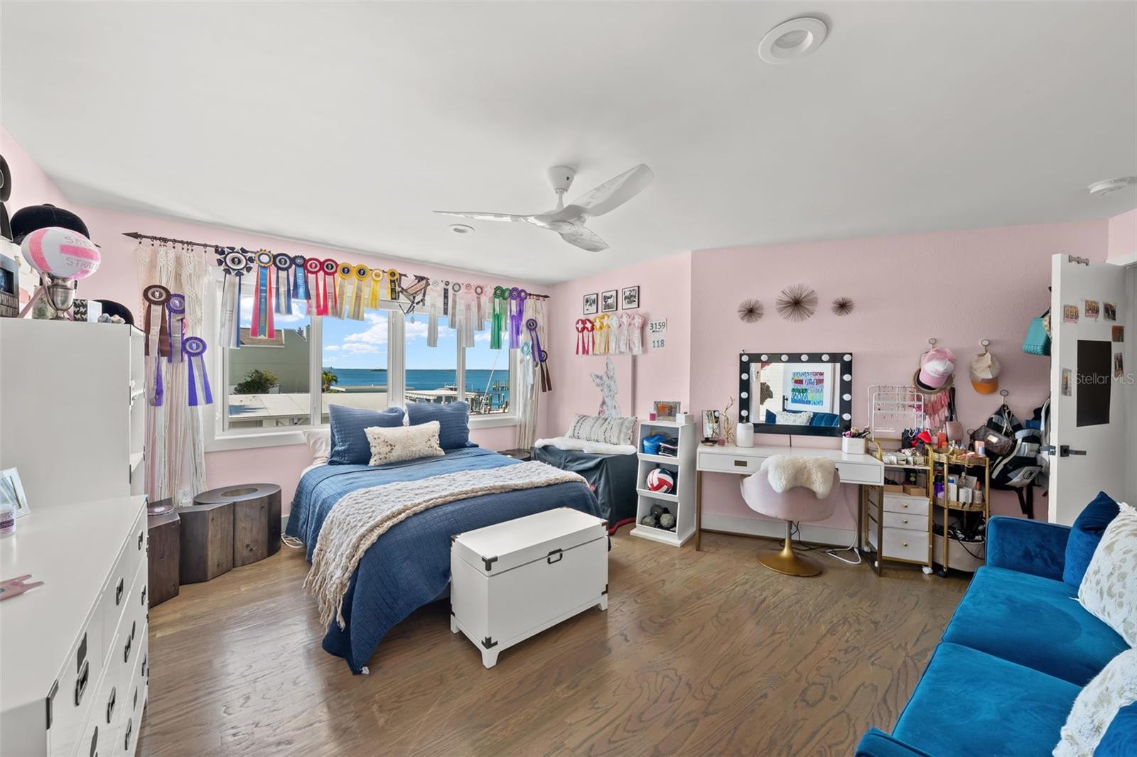 DUNEDIN CAUSEWAY CENTER - Residential