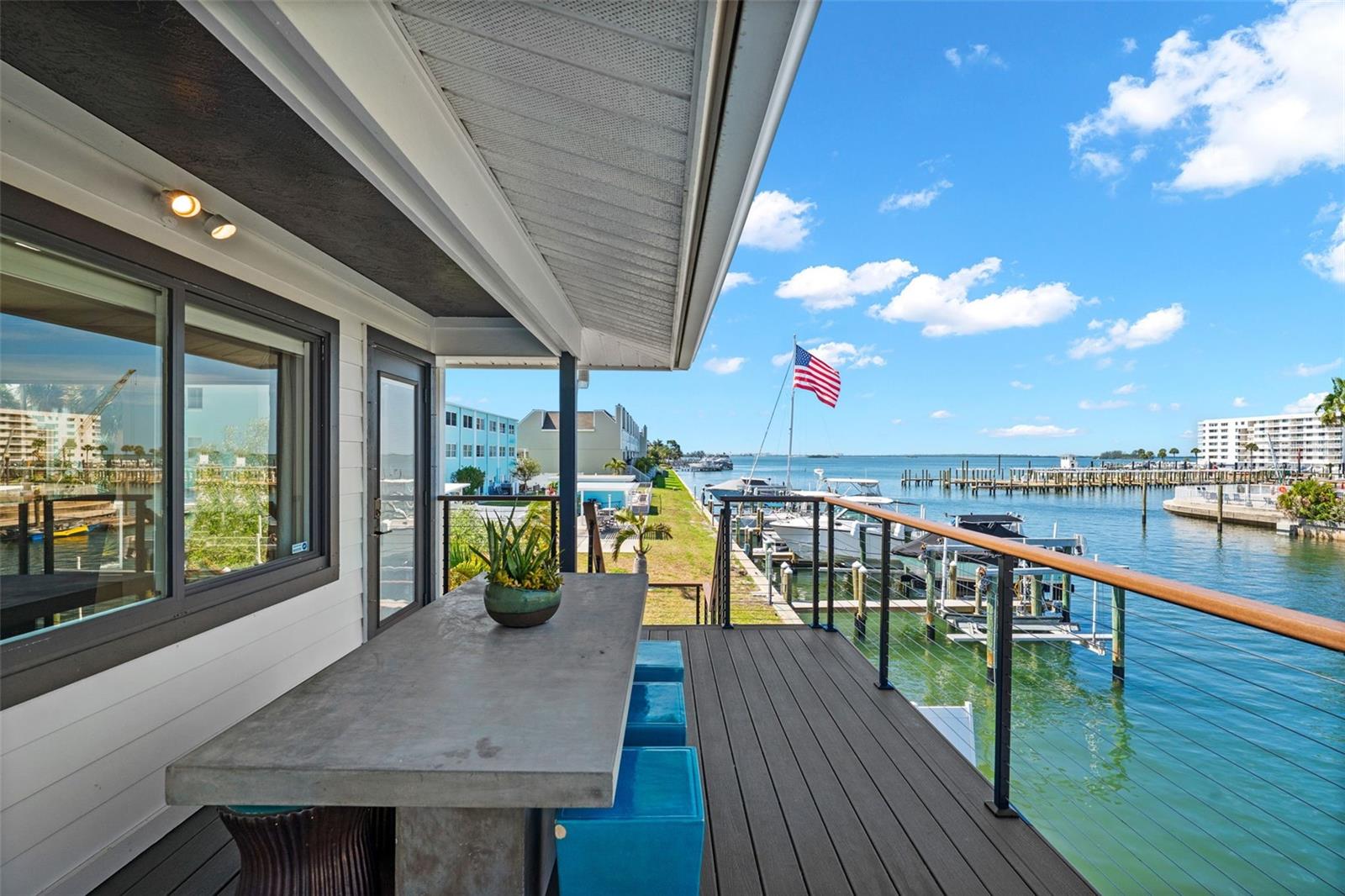 DUNEDIN CAUSEWAY CENTER - Residential