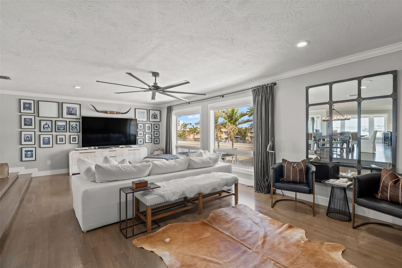 DUNEDIN CAUSEWAY CENTER - Residential