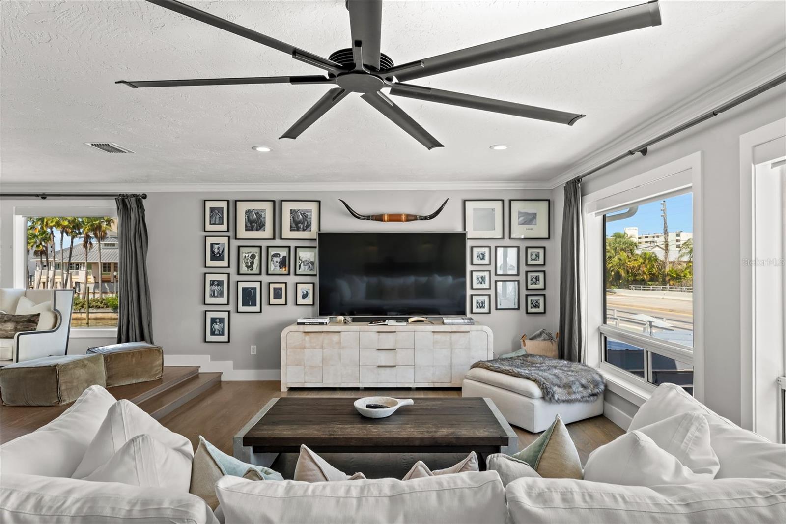 DUNEDIN CAUSEWAY CENTER - Residential