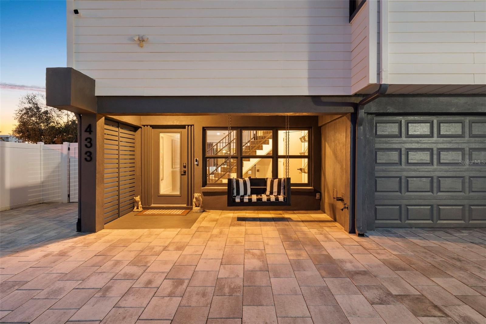 DUNEDIN CAUSEWAY CENTER - Residential