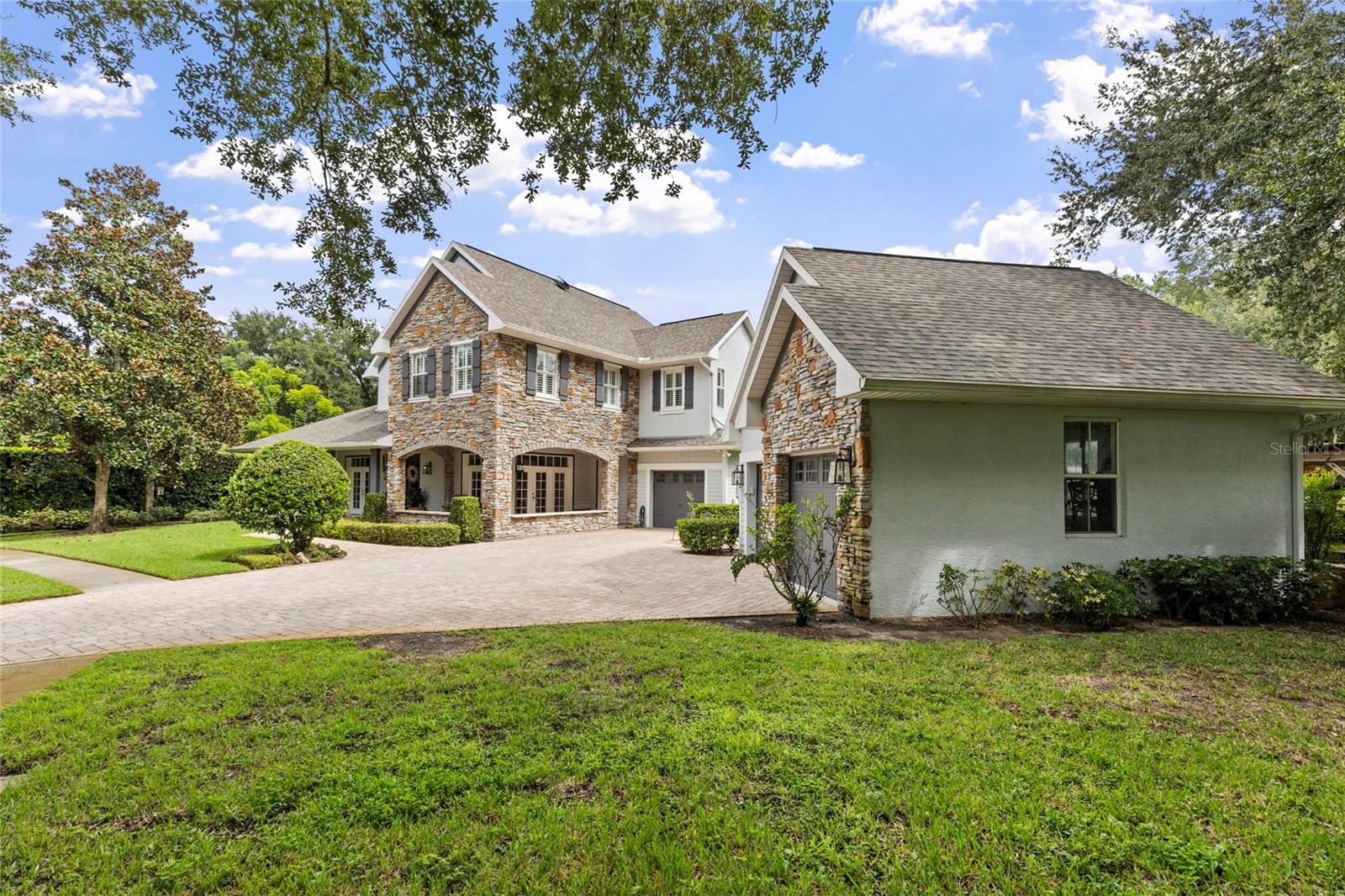 19601 EAGLE CREST DRIVE