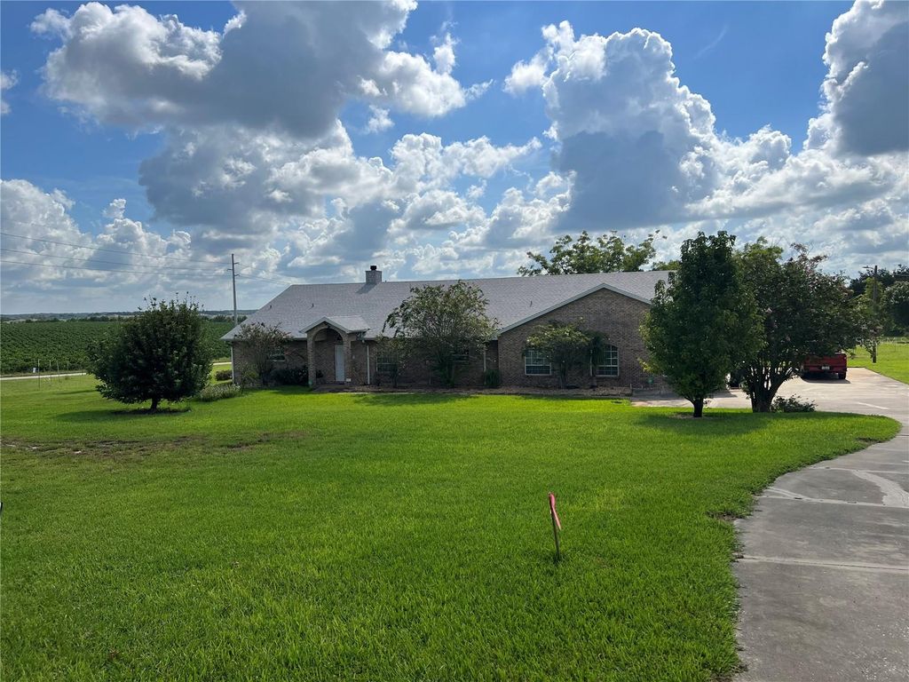 Photo of 1815 Adams Barn Road, Lake Alfred, FL 33850 (MLS # O6337881)