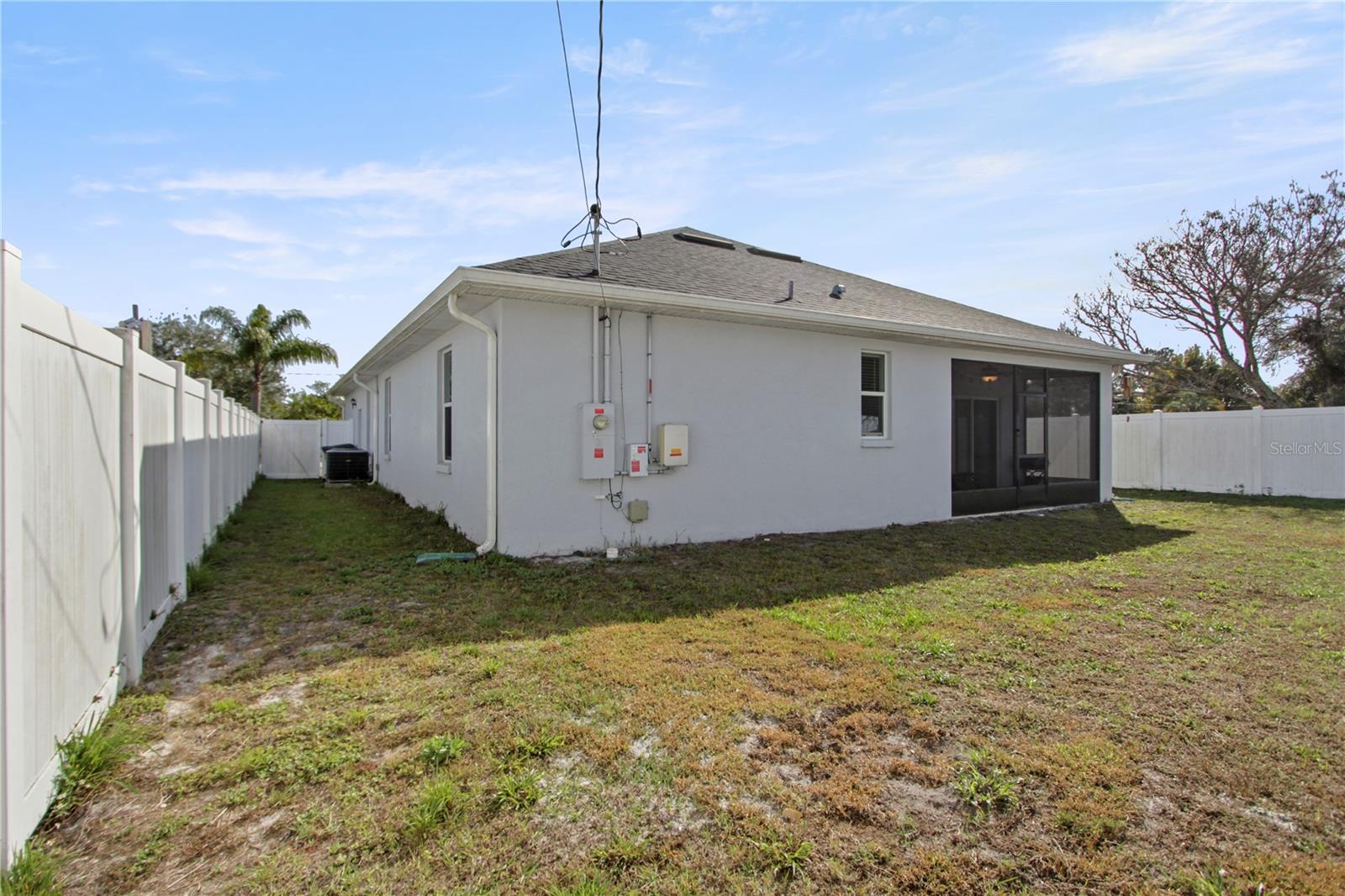 LONE PINES - Residential