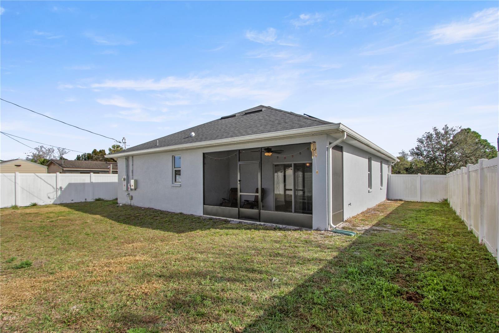 LONE PINES - Residential