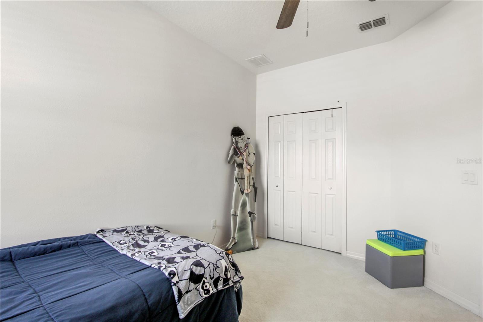 LONE PINES - Residential