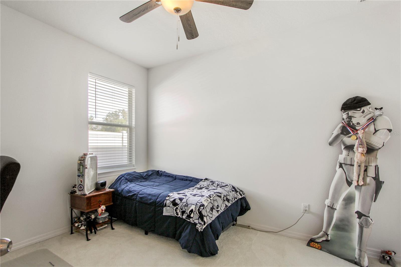 LONE PINES - Residential