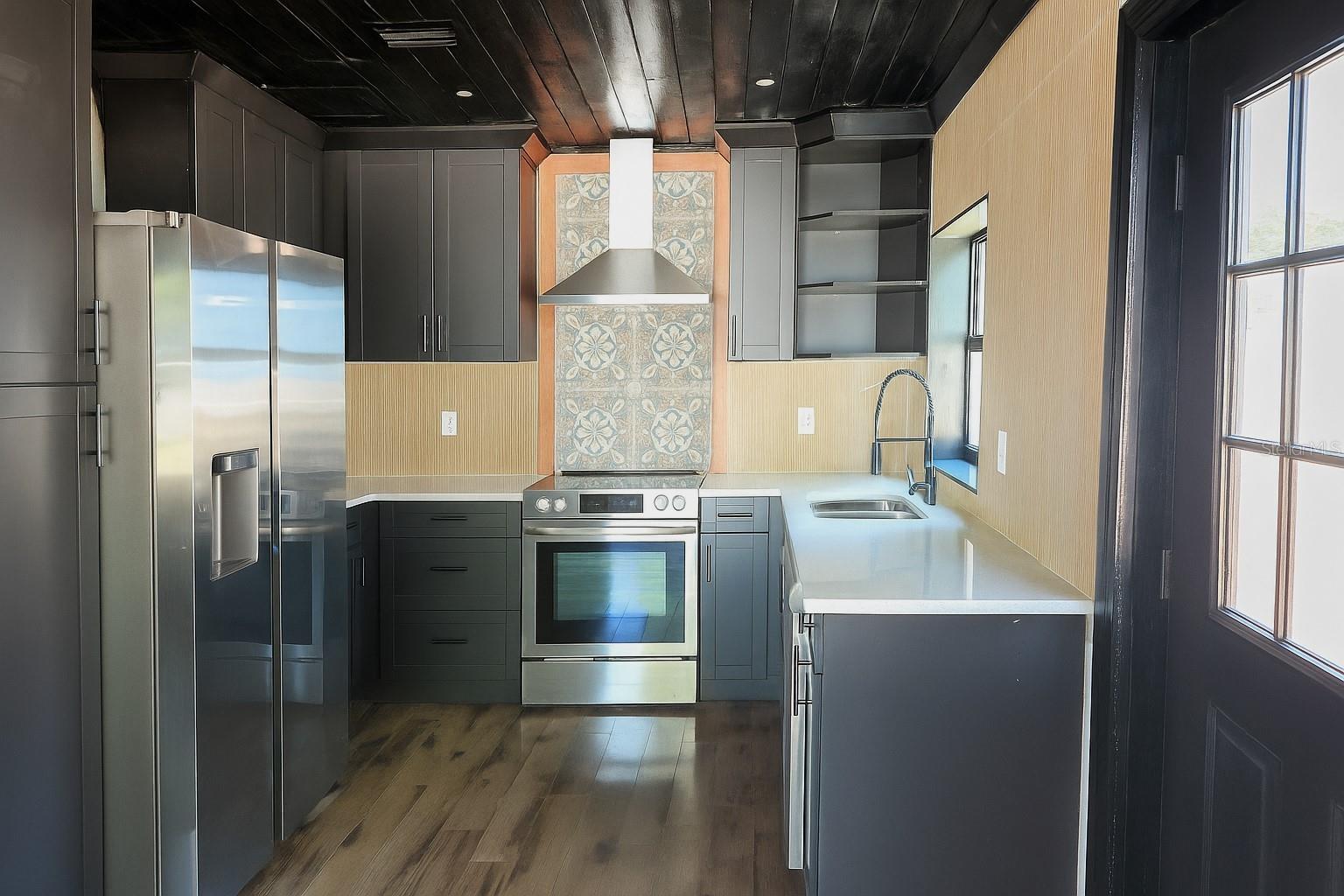 NEBRASKA HEIGHTS - Residential