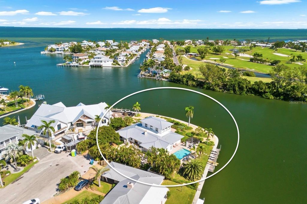 Photo of 531 72nd Street, Holmes Beach, FL 34217 (MLS # A4661918)