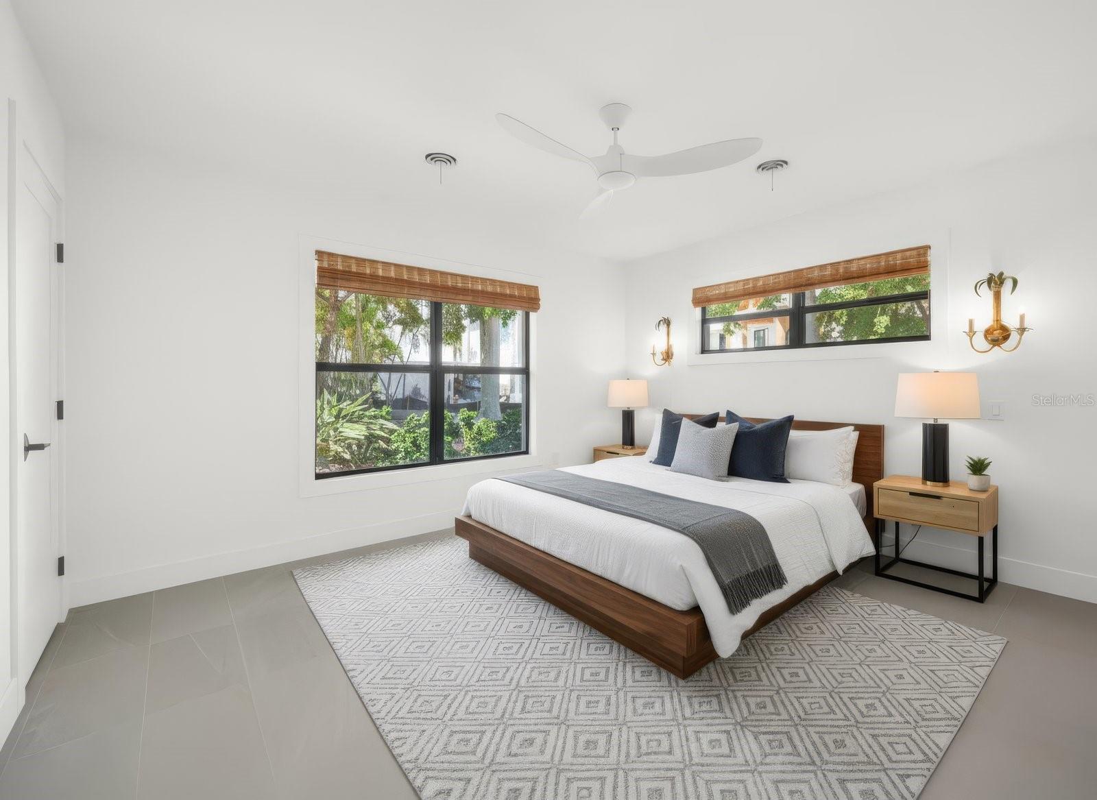 BAY PALMS - Residential