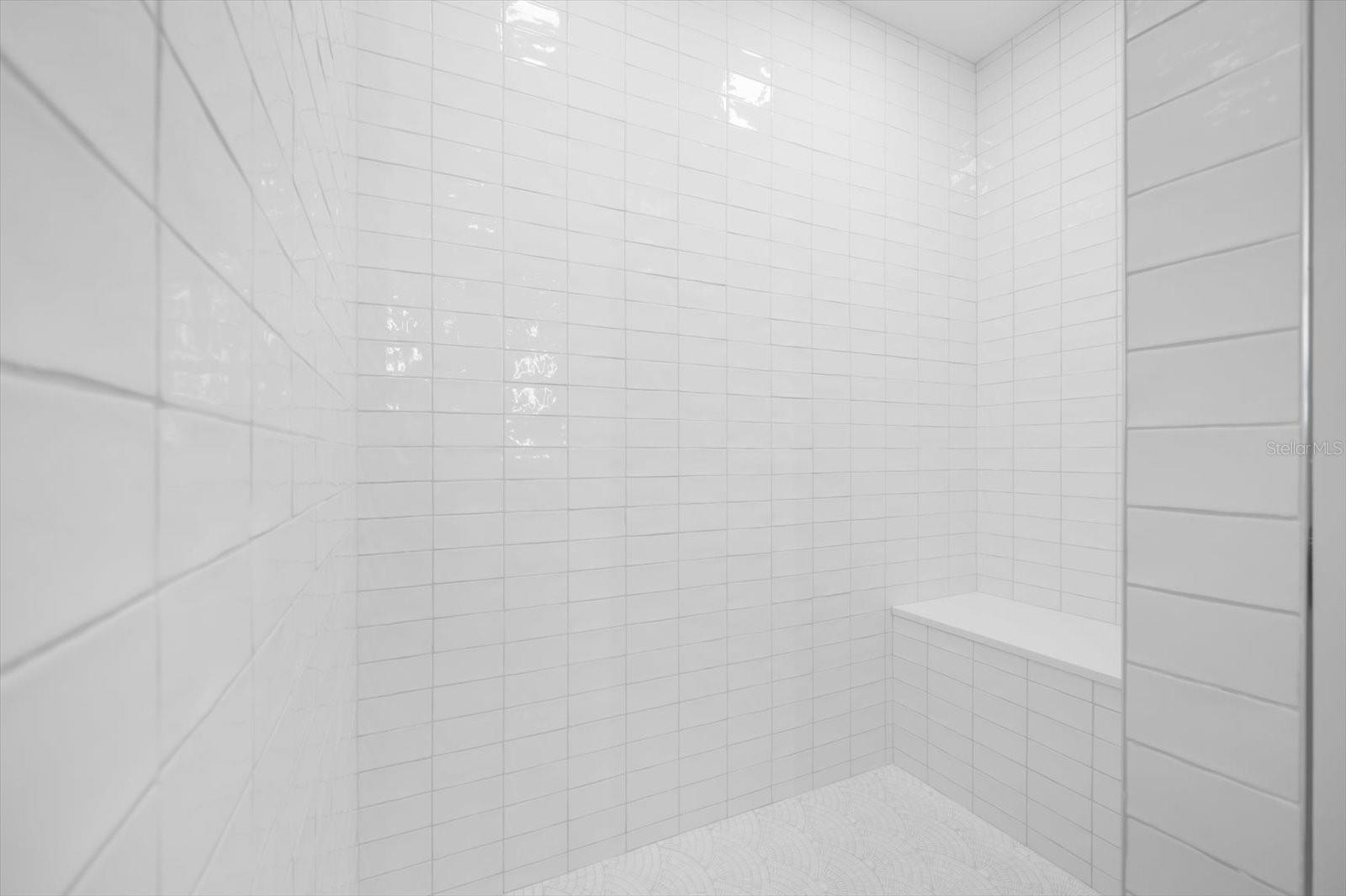 BAY PALMS - Residential