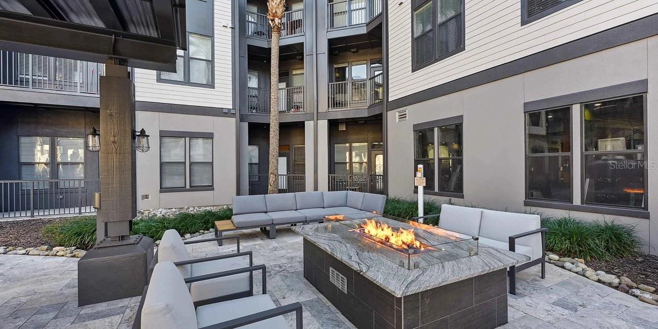 STEELHOUSE - Residential Lease