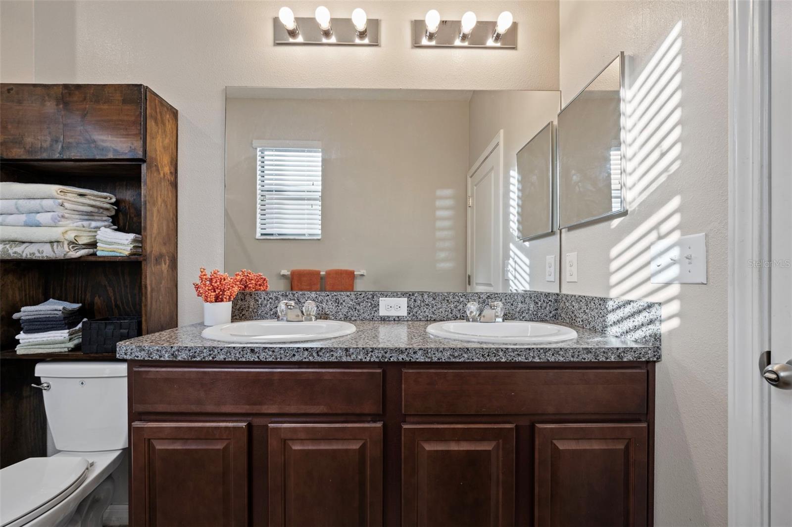 CONNERTON VILLAGE 2 PRCL 213 PH 1C - Residential