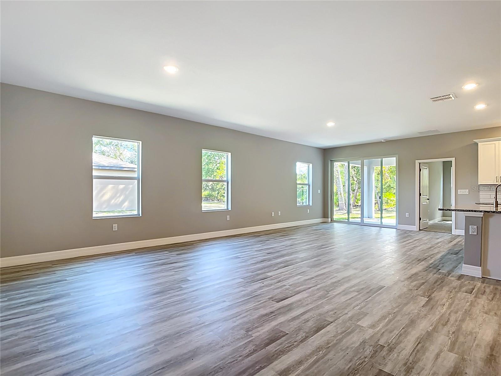 3455 HENDERSON LANE
