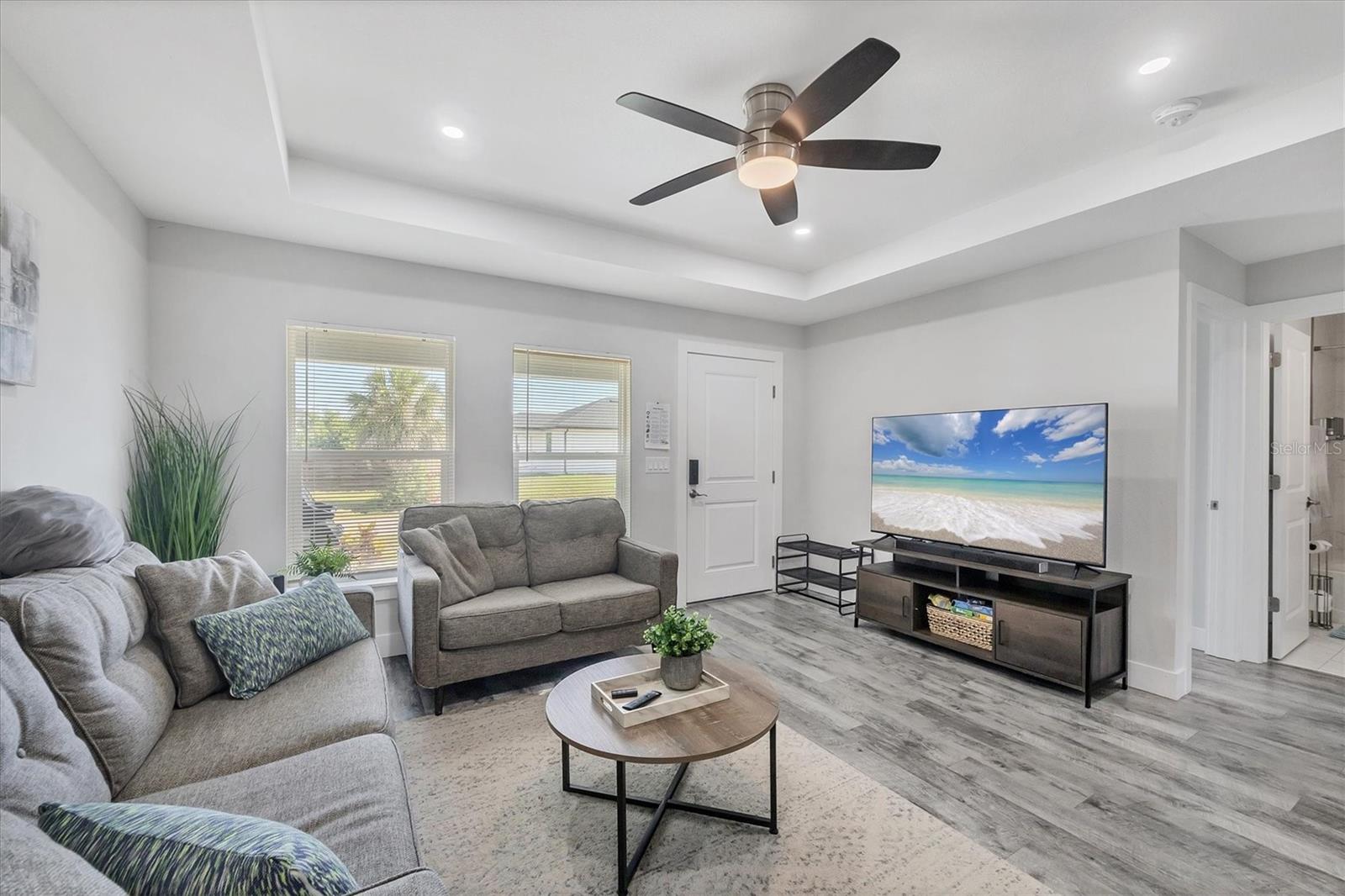 WARM MINERAL SPGS - Residential Income