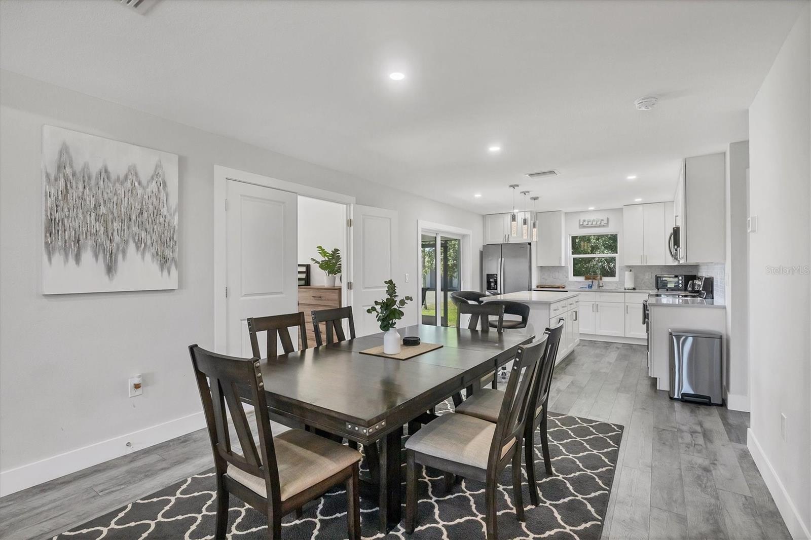 WARM MINERAL SPGS - Residential Income