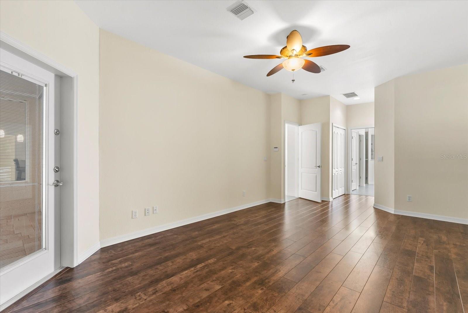 VENETIA PH 2 - Residential