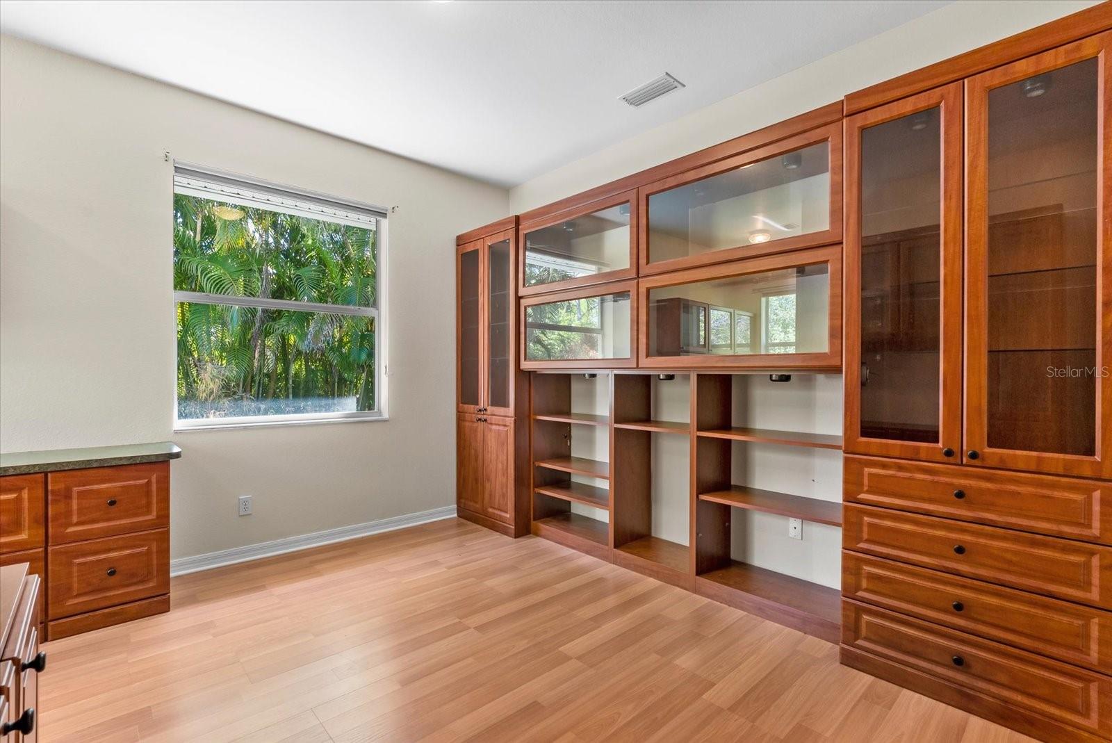 VENETIA PH 2 - Residential