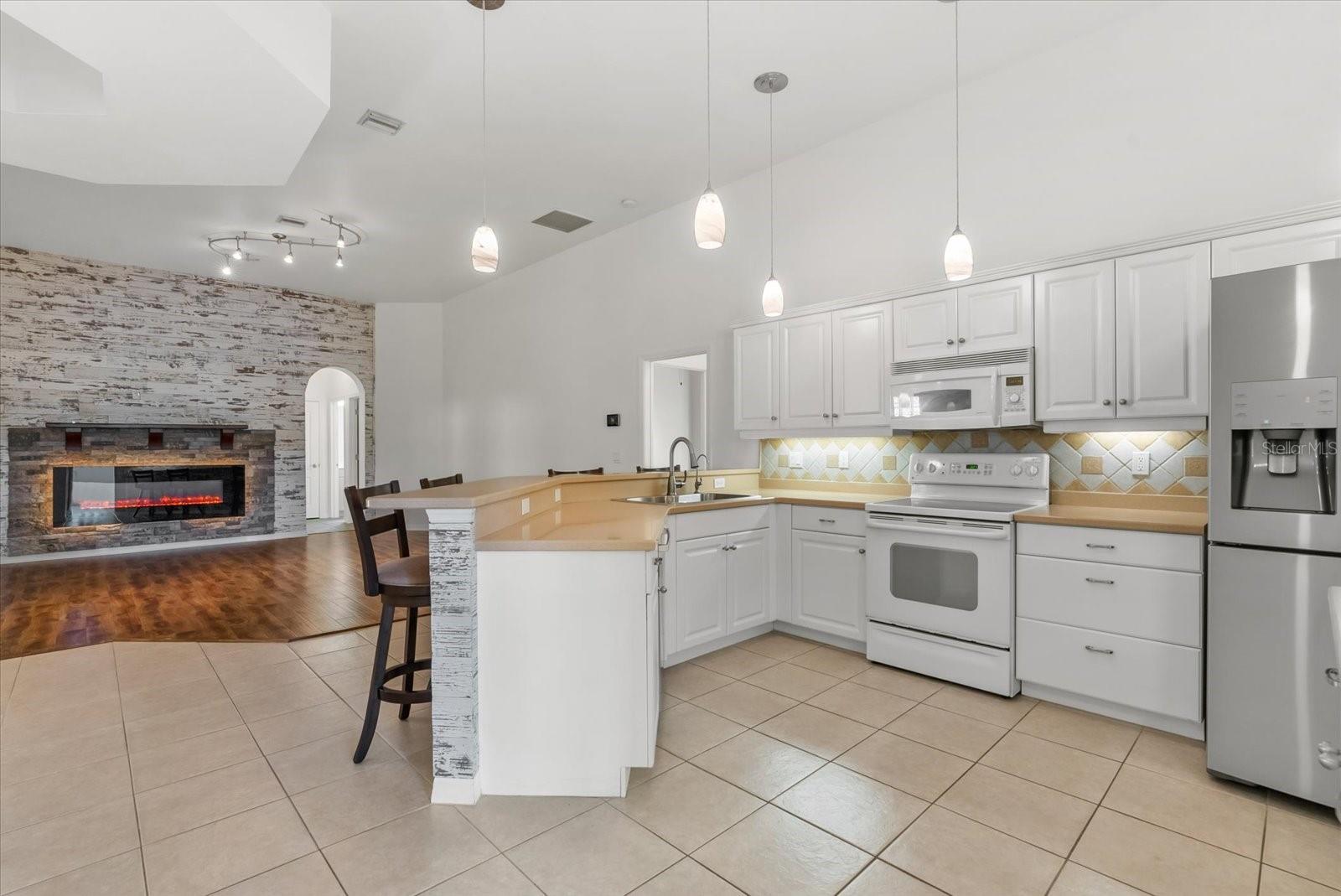 VENETIA PH 2 - Residential