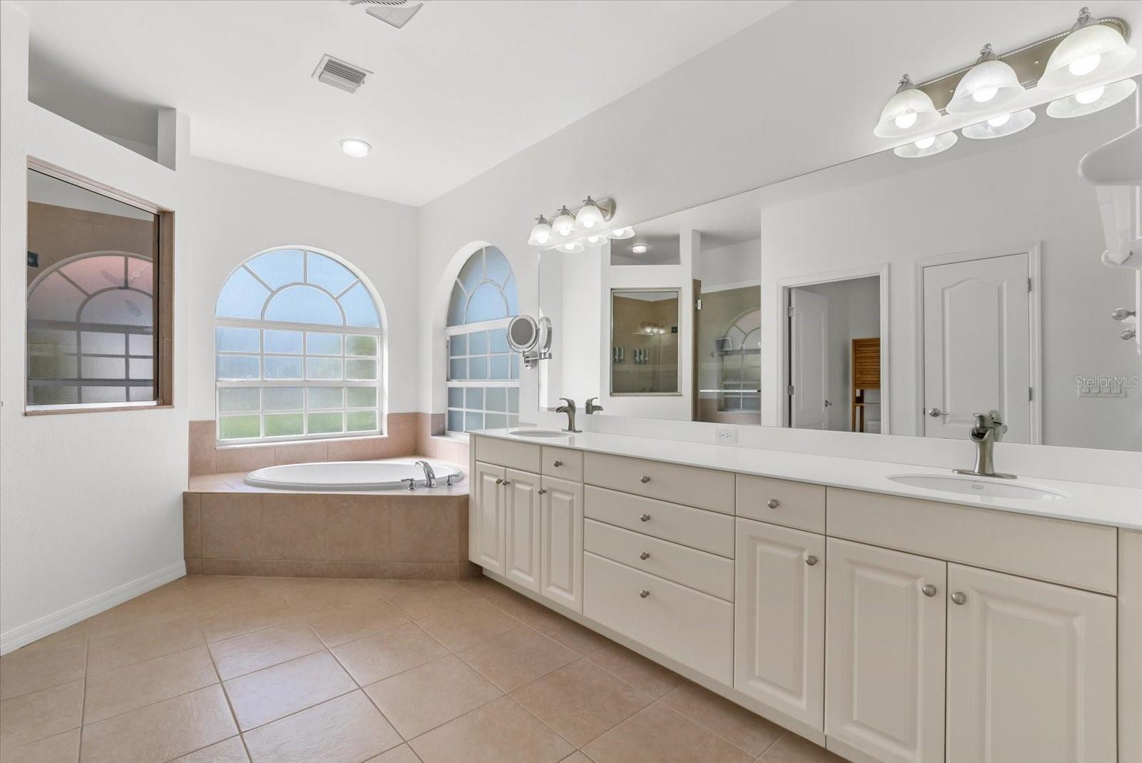 VENETIA PH 2 - Residential