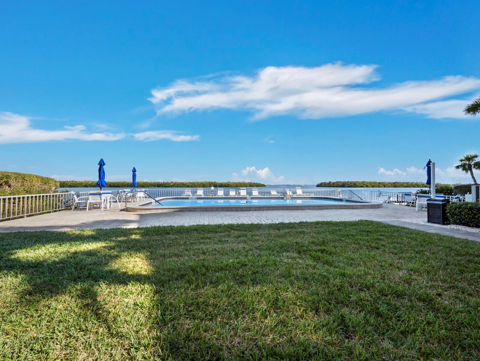 LONGBOAT HARBOUR - Residential