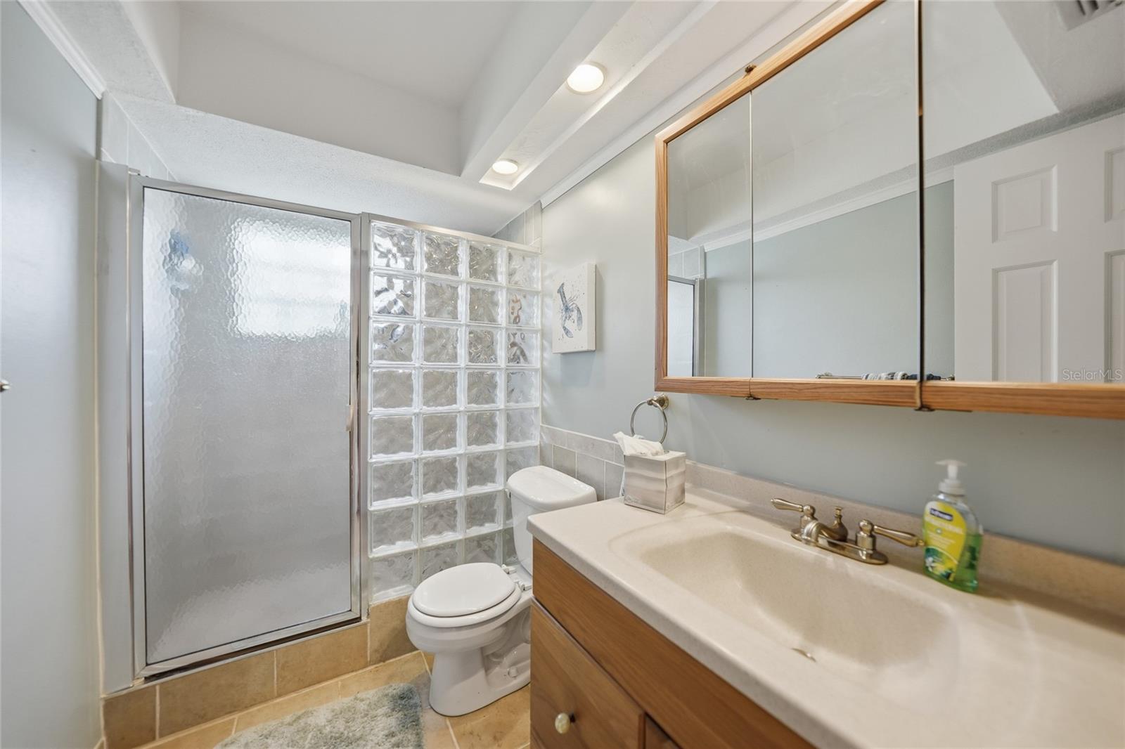 ENGLEWOOD ISLES SUB - Residential