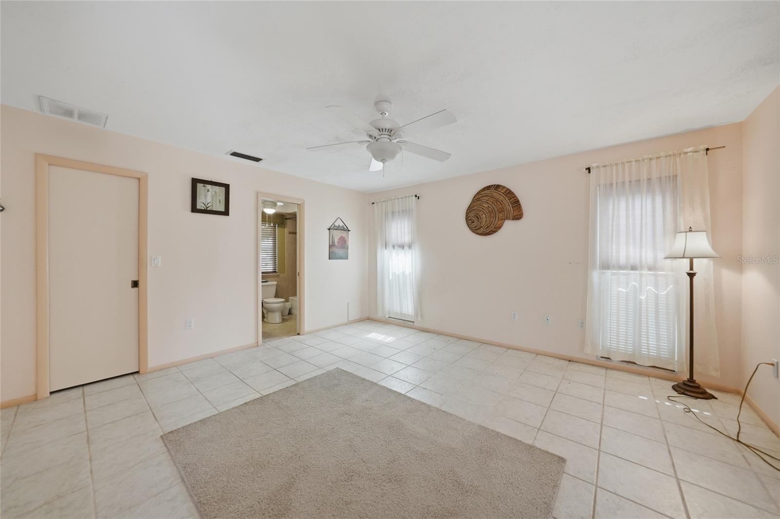 ENGLEWOOD ISLES SUB - Residential