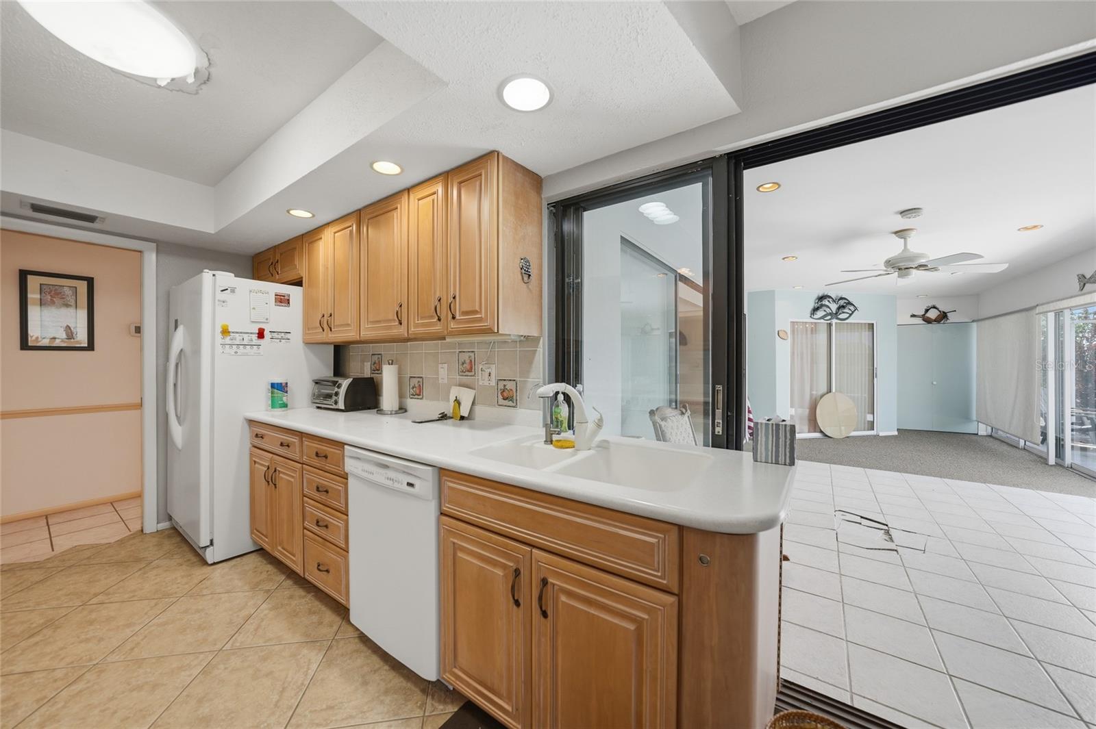 ENGLEWOOD ISLES SUB - Residential