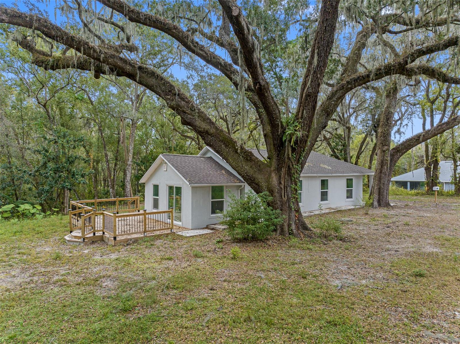 HALES ADD TO BROOKSVL - Residential