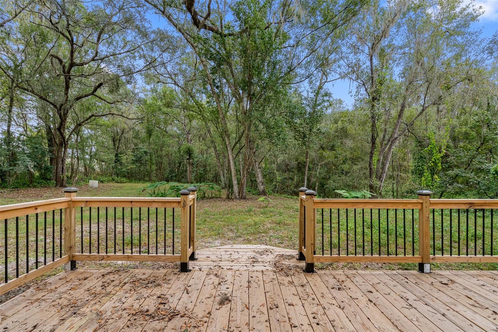 HALES ADD TO BROOKSVL - Residential