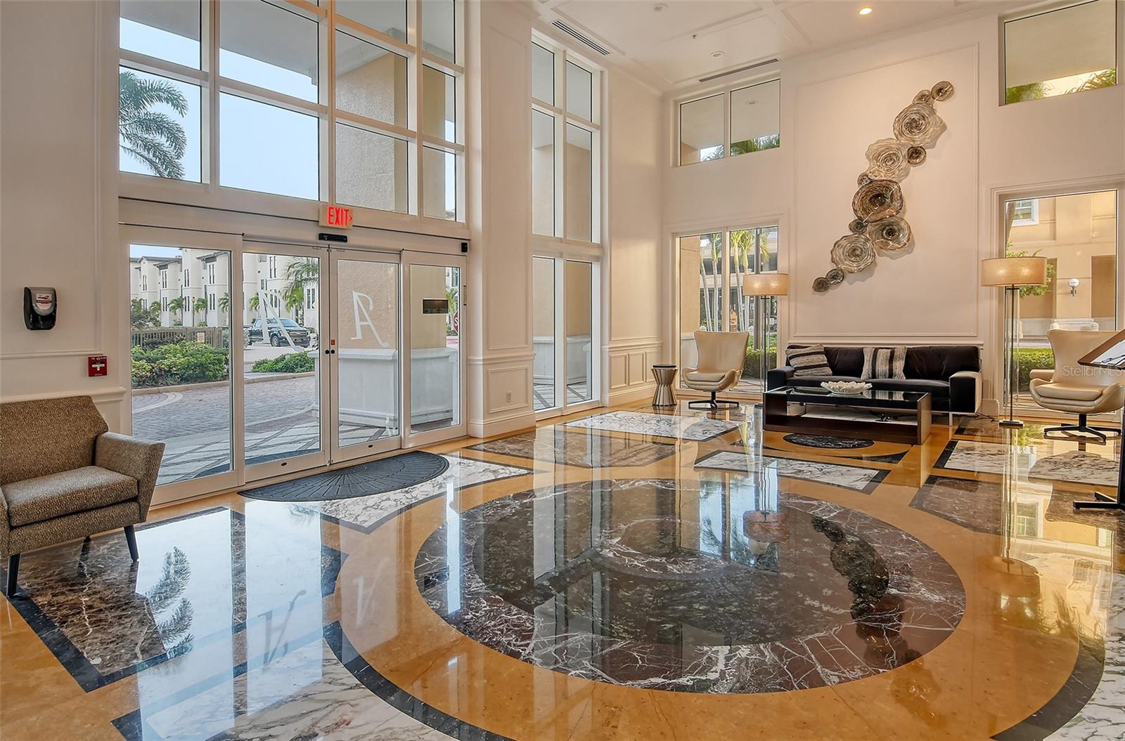 ALINARI - Residential Lease