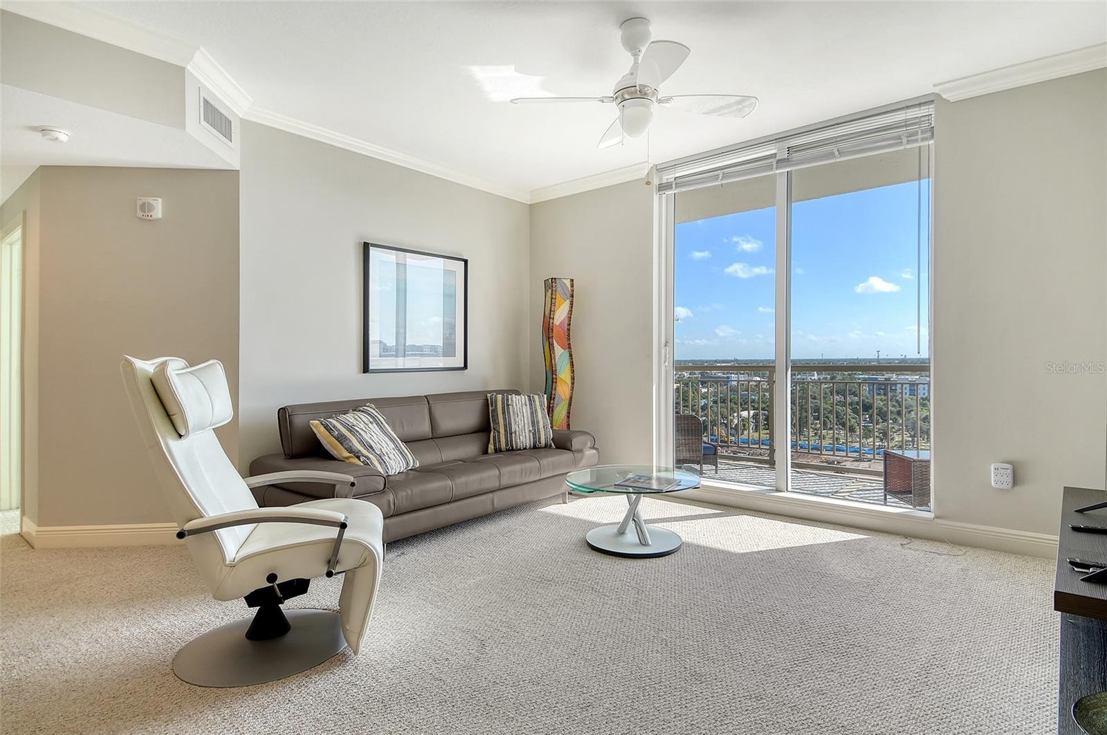 ALINARI - Residential Lease