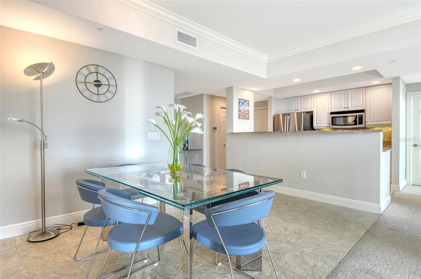 ALINARI - Residential Lease