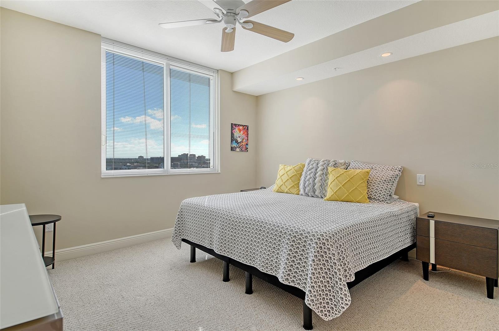 ALINARI - Residential Lease