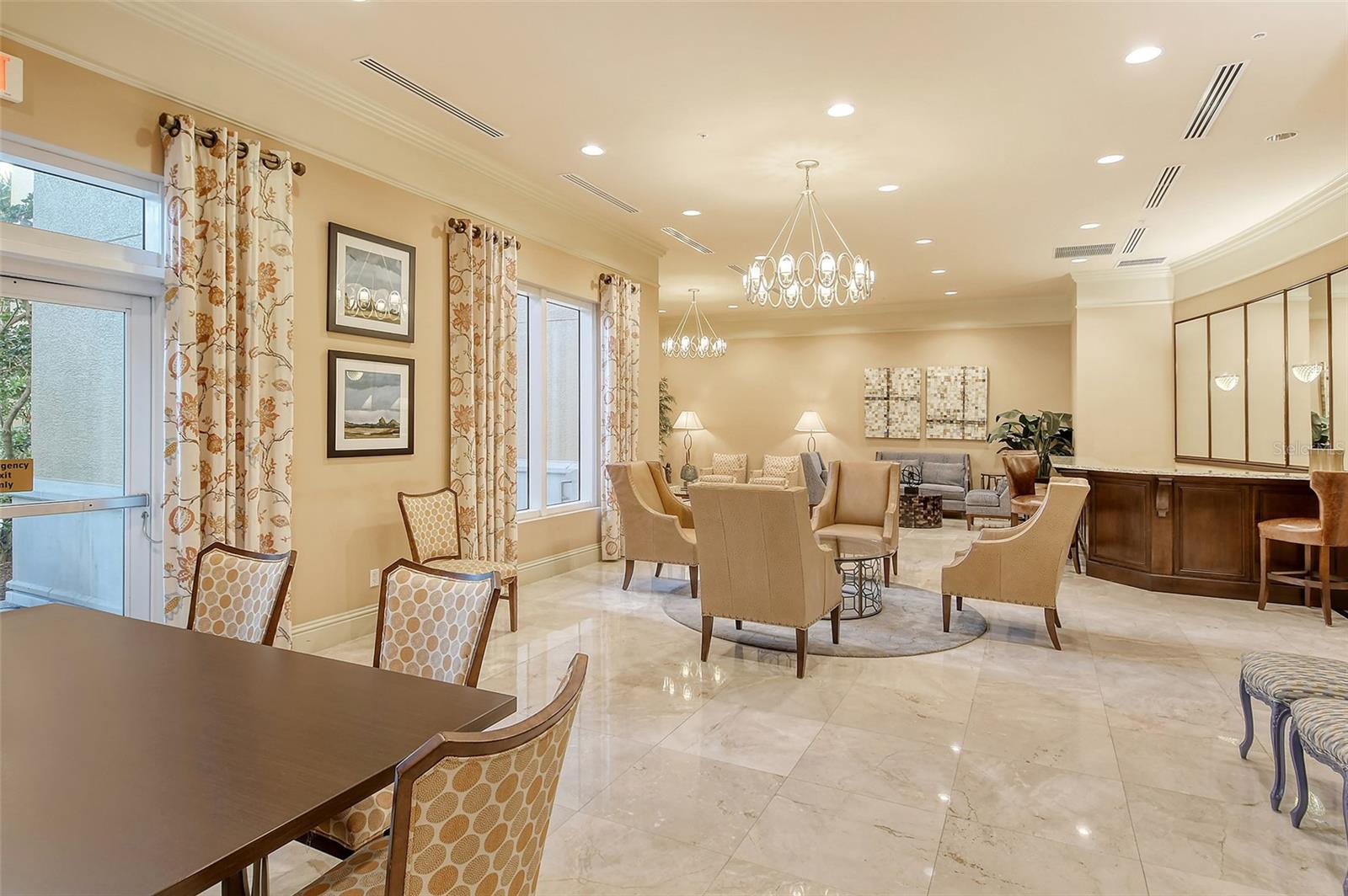 ALINARI - Residential Lease