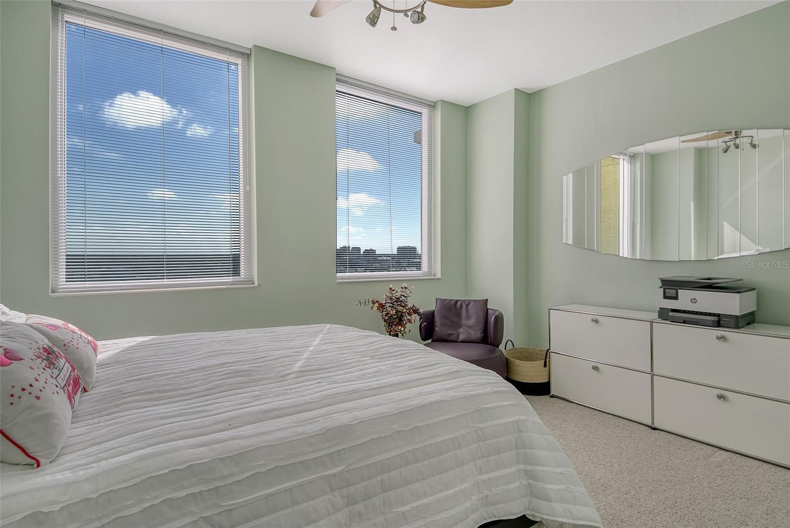 ALINARI - Residential Lease