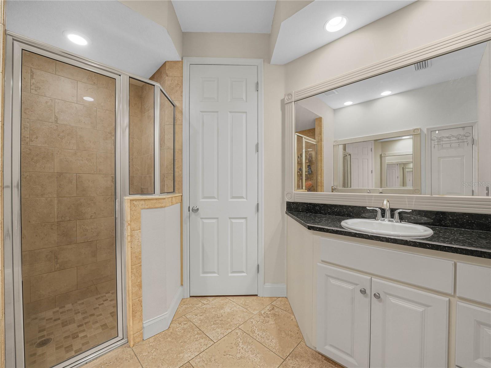 MISSION LKS/OAKBRIDGE - Residential