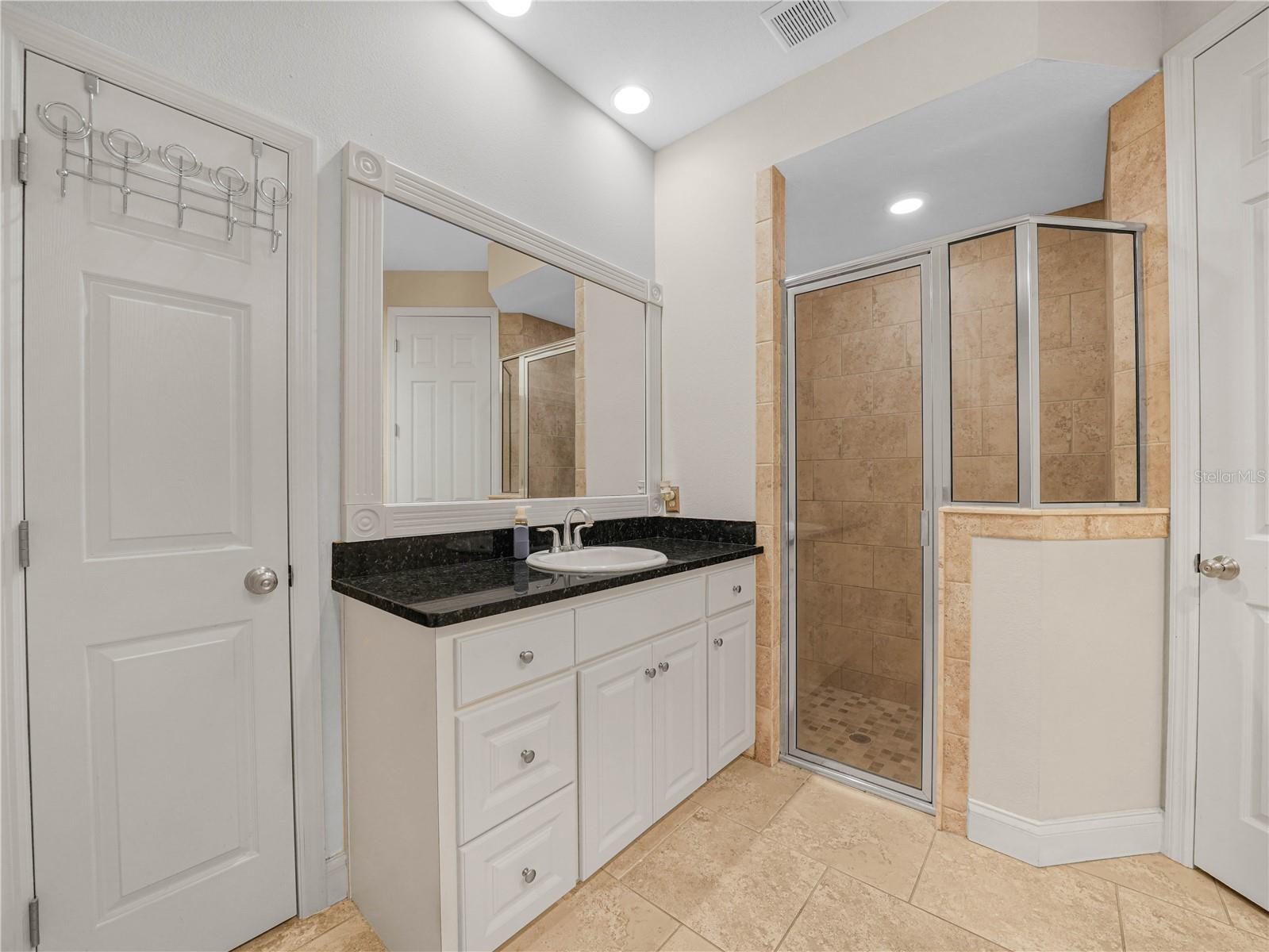 MISSION LKS/OAKBRIDGE - Residential