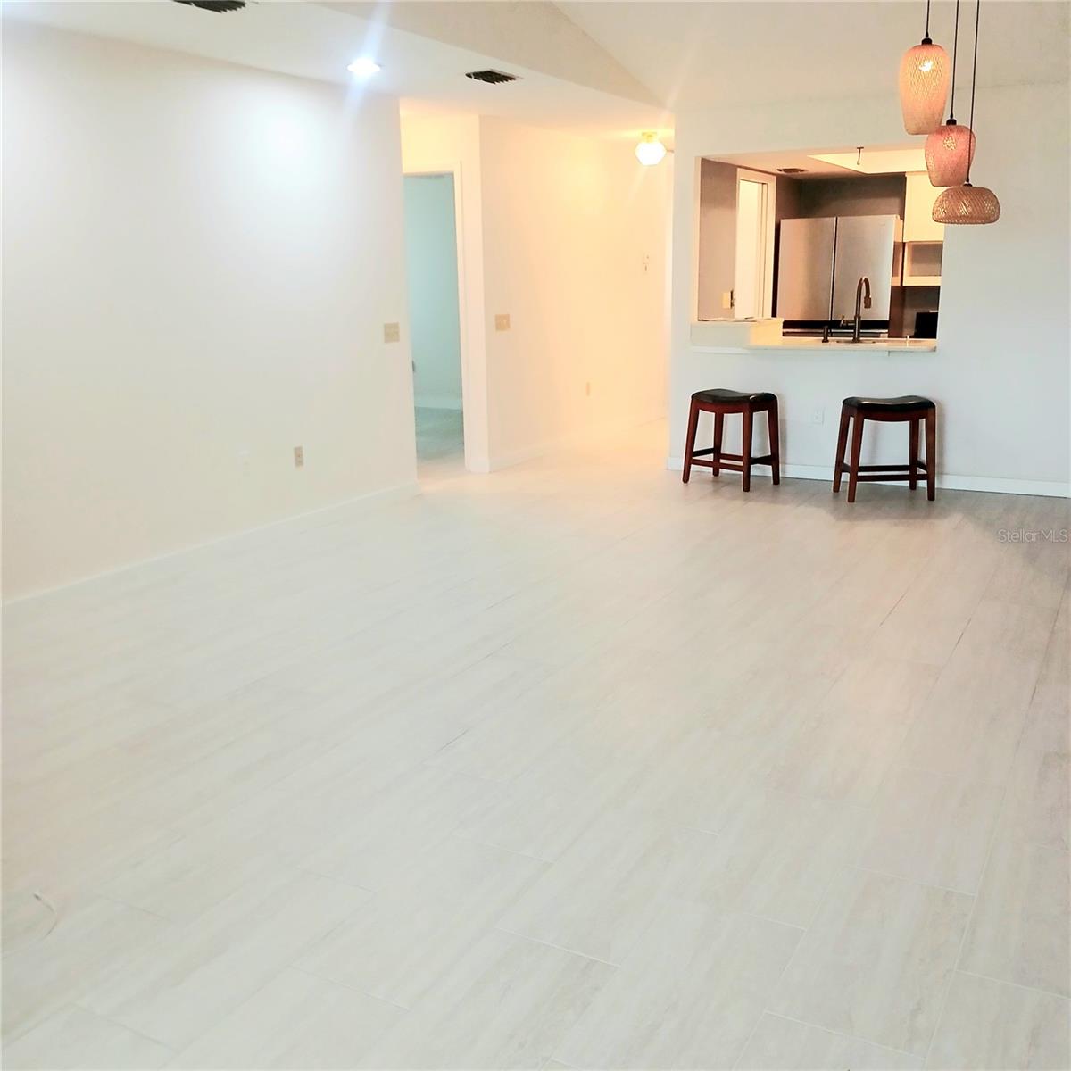 WOODSIDE TERRACE PH 2 - Residential Lease