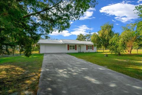 Tiny photo for 11060 SE 128th Place Road, Ocklawaha, FL 32179 (MLS # OM714613)