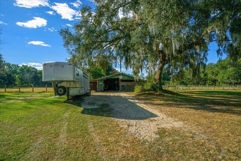 Tiny photo for 11060 SE 128th Place Road, Ocklawaha, FL 32179 (MLS # OM714613)