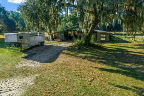 Tiny photo for 11060 SE 128th Place Road, Ocklawaha, FL 32179 (MLS # OM714613)