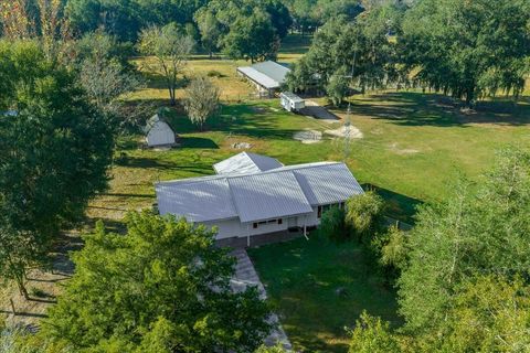 Tiny photo for 11060 SE 128th Place Road, Ocklawaha, FL 32179 (MLS # OM714613)
