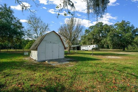 Tiny photo for 11060 SE 128th Place Road, Ocklawaha, FL 32179 (MLS # OM714613)