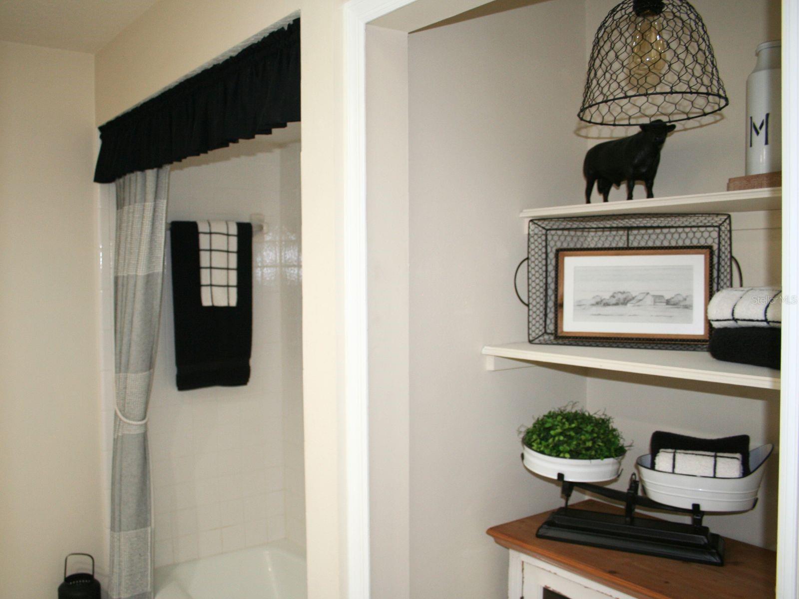 KAYWOOD REP - Residential