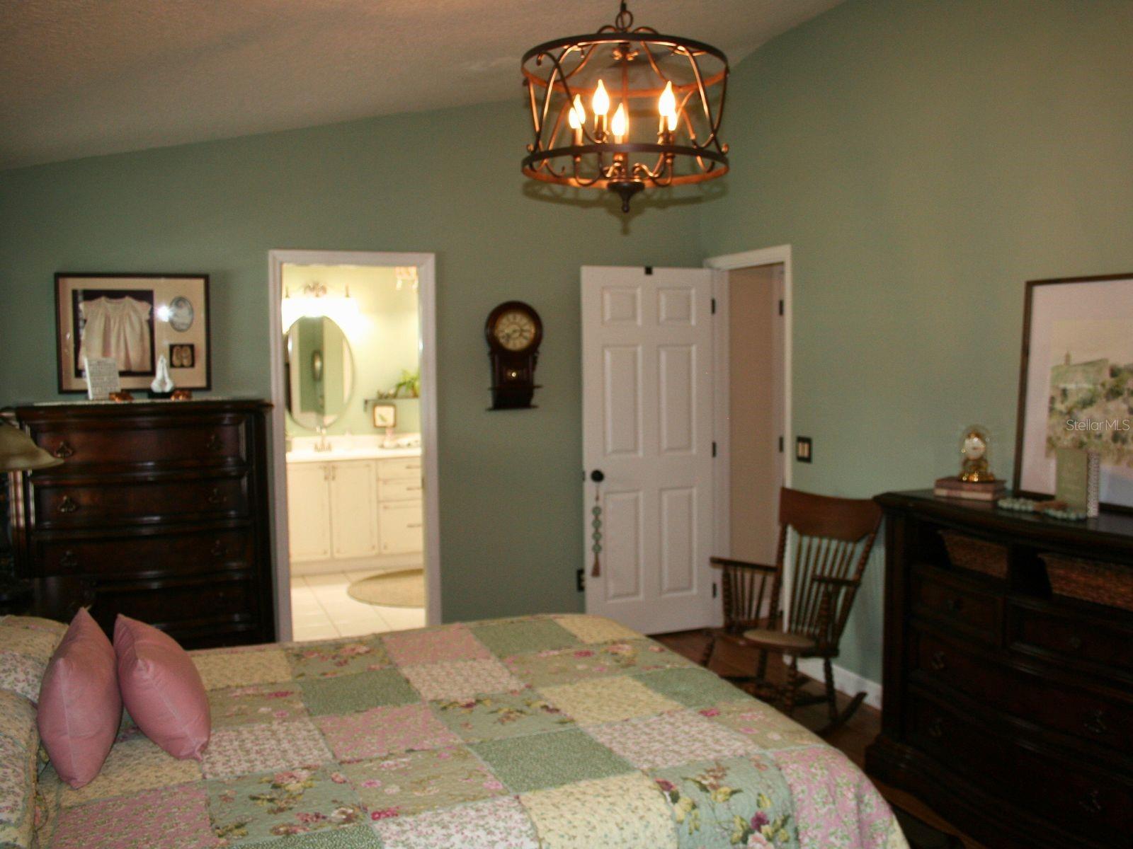 KAYWOOD REP - Residential