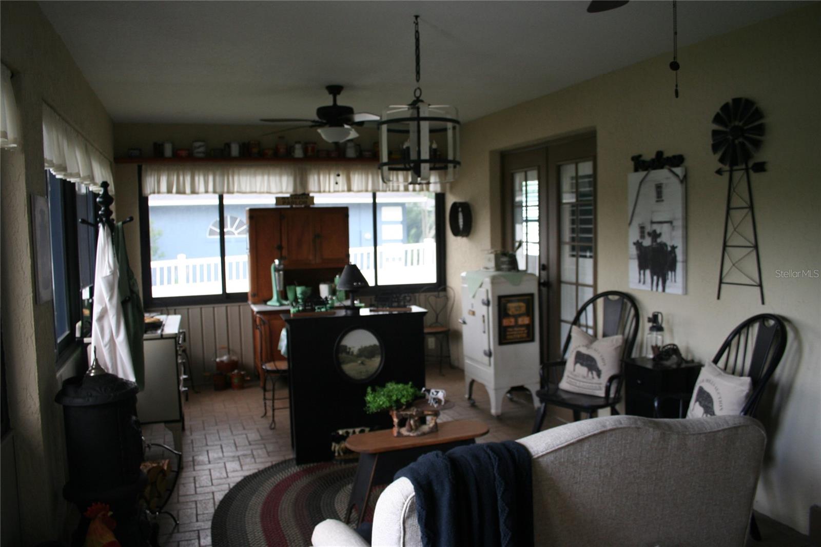 KAYWOOD REP - Residential